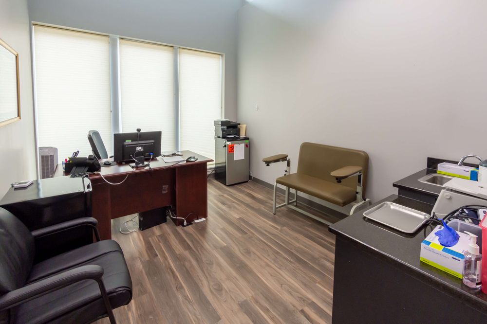 Symetria - Naperville Outpatient Rehab & Suboxone Clinic - Photo 3