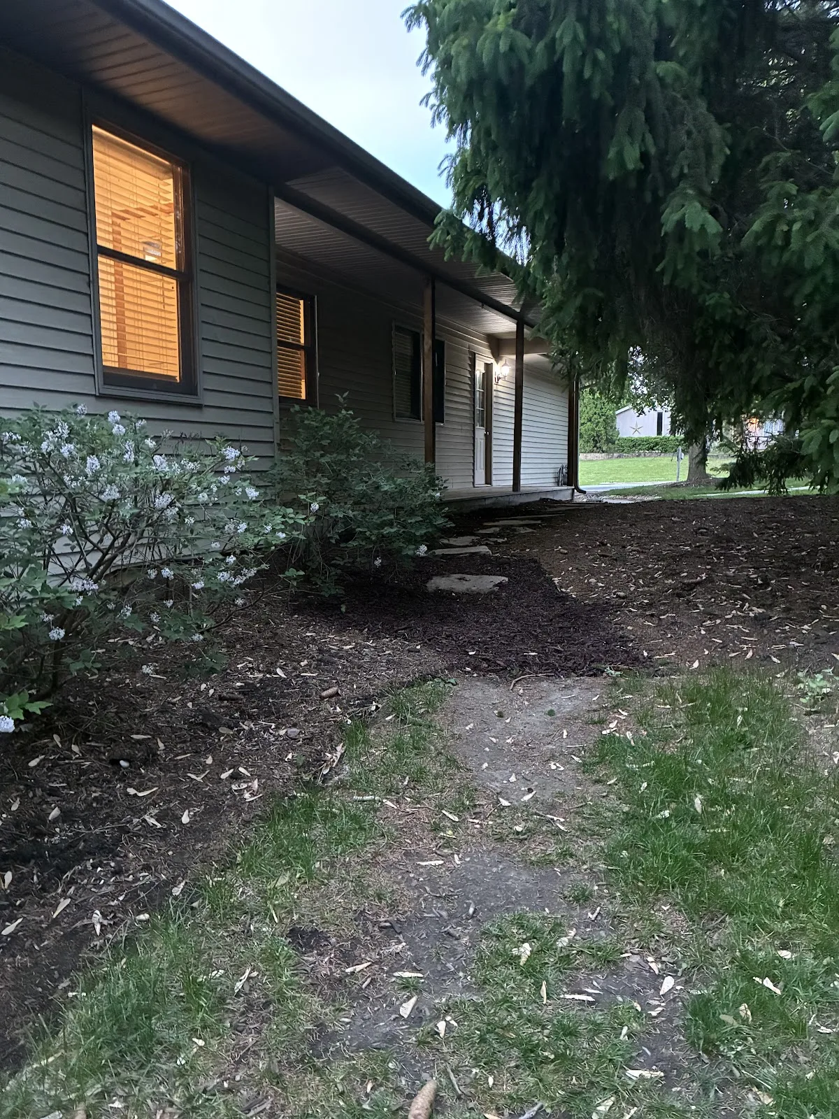 Rosecrance Woodstock Recovery Home - Photo 5