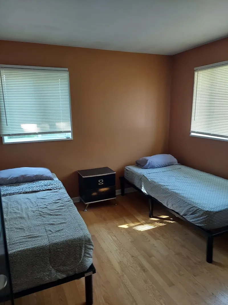 Clean Living Exceptional Alternative Recovery Residences - interior photo