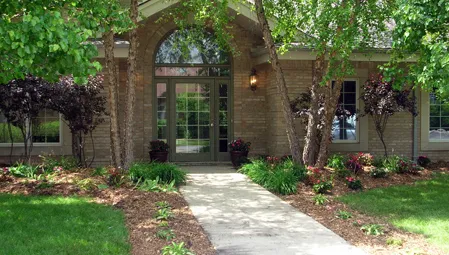 Serenity House - Photo 1