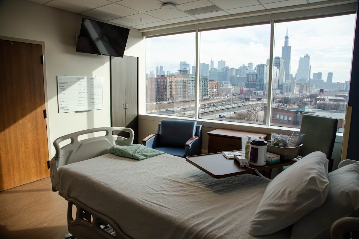 RUSH Specialty Hospital - Inpatient Rehabilitation - Photo 4