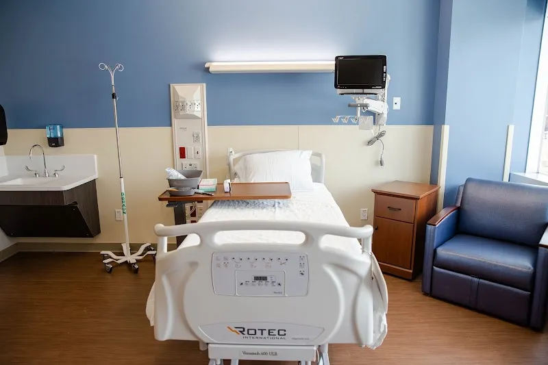 RUSH Specialty Hospital - Critical Illness Recovery - interior photo