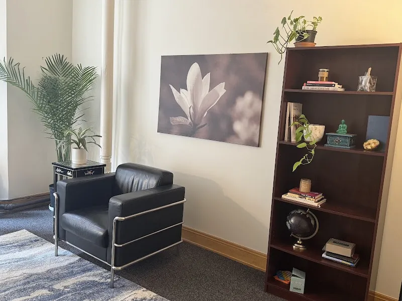 Gemstone Wellness | Therapy in Chicago