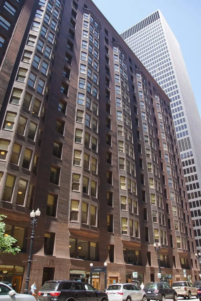 Gemstone Wellness | Therapy in Chicago