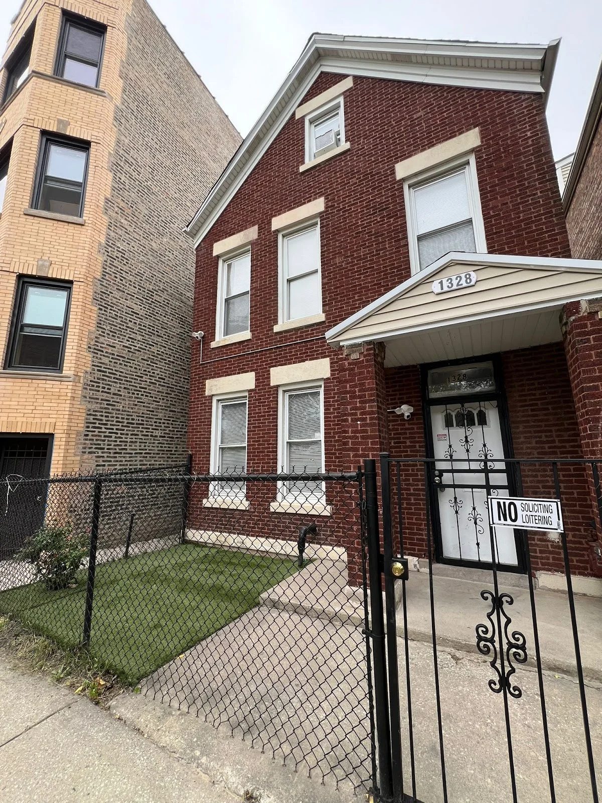 Hendrickson House of Sobriety - Chicago Recovery & Sober Living - Photo 5